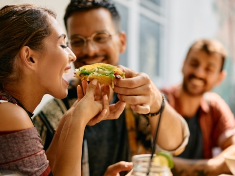 Як здивувати друзів за 30 хвилин із продукцією «Наша Ряба»?