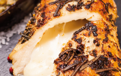 Філе з моцарелою та печені баклажани