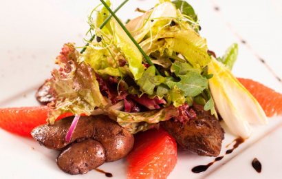 Салат з курячою печінкою і грейпфрутом