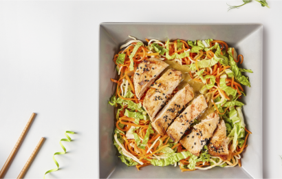 Курячий салат з селерою та морквою